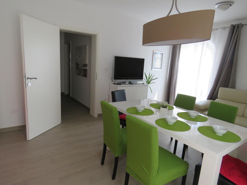 Apartments Villa Urbajs Vrsar Phòng bức ảnh