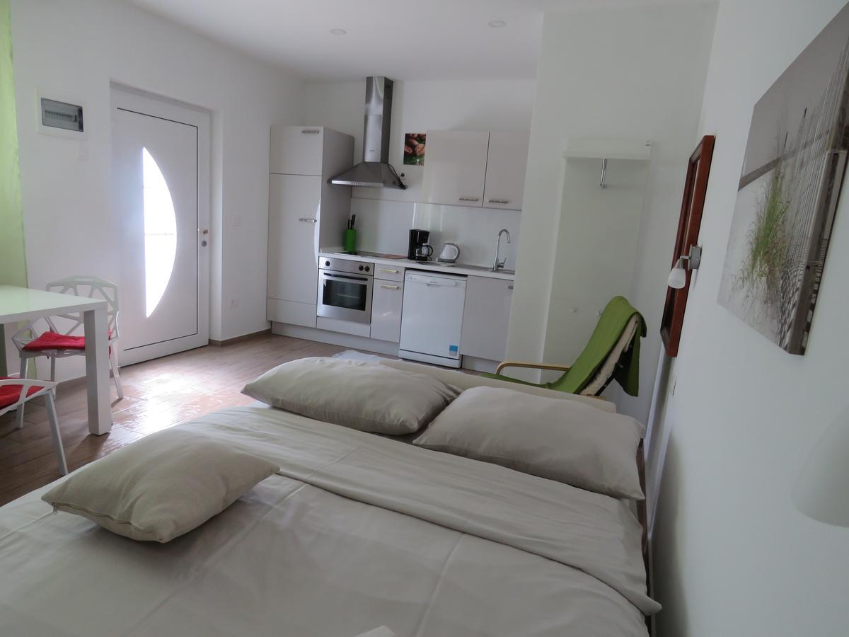 Apartments Villa Urbajs Vrsar Ngoại thất bức ảnh