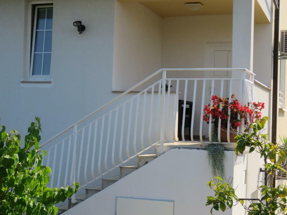 Apartments Villa Urbajs Vrsar Ngoại thất bức ảnh